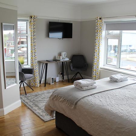 Larkhill House Hotel Портръш Екстериор снимка