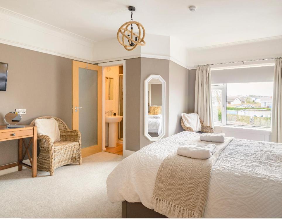Larkhill House Hotel Портръш Екстериор снимка